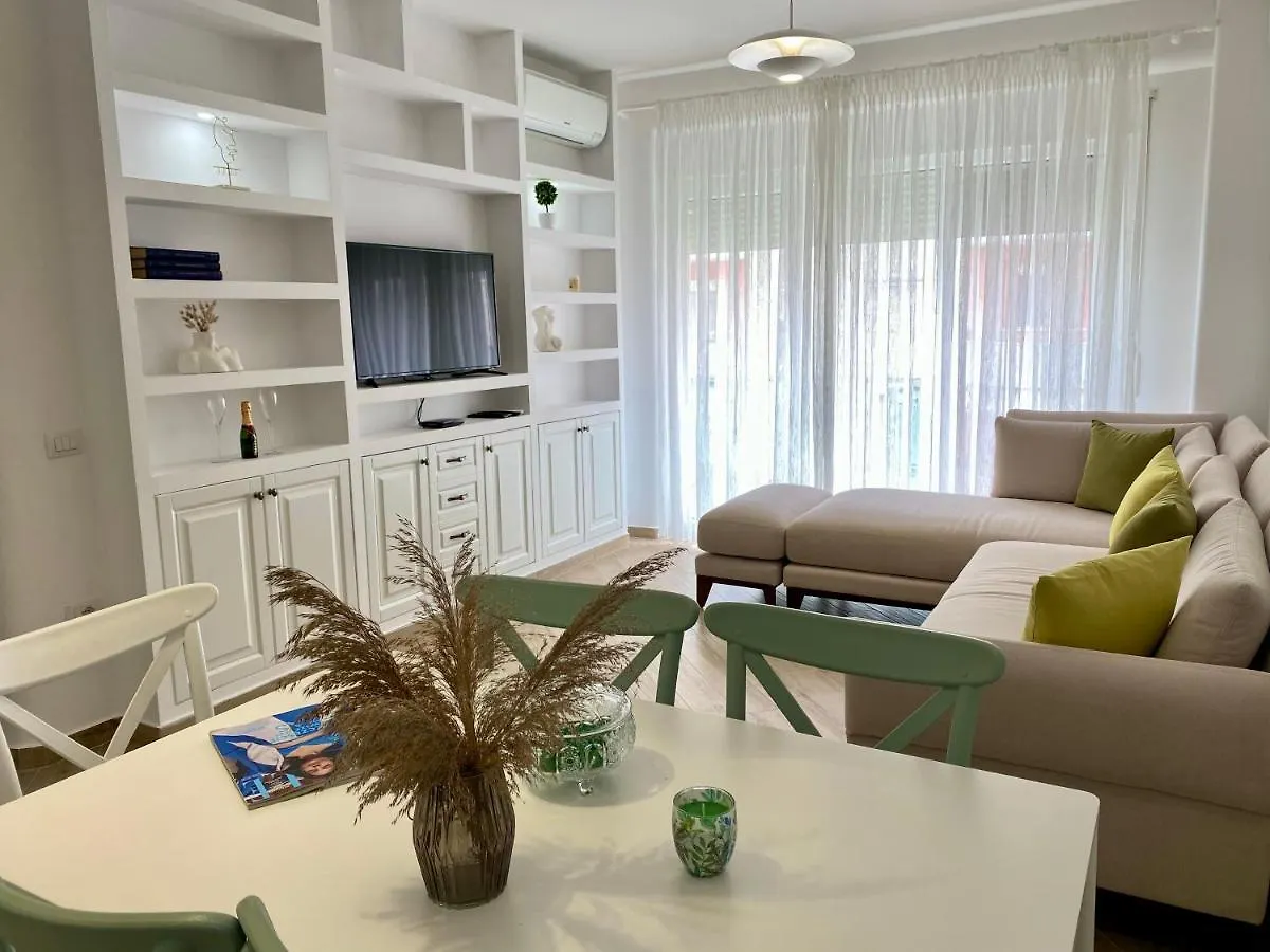 Appartamento Luxury Sea Side Vlorë